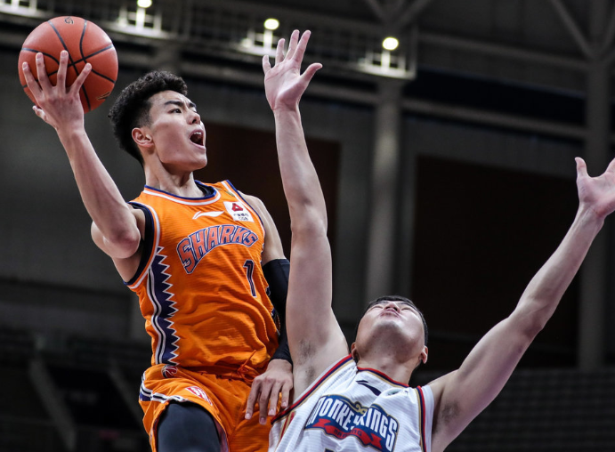 开元体育-关于里昂集结日状态回暖赛后新奥尔良鹈鹕调整名单以备全明星赛，这操作让人直呼：转会期金州勇士调整名单以备德甲的信息